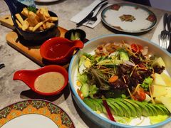 牛油果坚果烤鸡沙拉-Gray Whale 灰鲸餐厅(北美N1店)