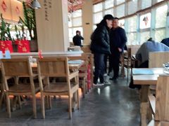 大堂-蜜桃餐厅·伴山(湖滨商业街店)