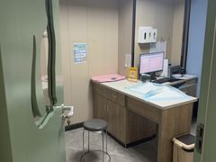 -半岛宠物医院24小时·内窥镜·牙科·碎石中心(府城大道店)