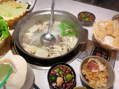 -狐狸爱上椰子鸡(滨江星光大道店)