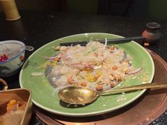 -得意咚瓜·顺德鱼生·冬瓜火锅(深圳首店)