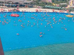 -黄河谷马拉湾海浪浴场