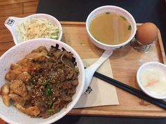 -熊吞·大碗丼烧肉饭(济宁万达广场店)