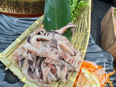 -湊湊火锅·茶憩(南京东路悦荟店)