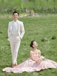 -纪梵希旅拍婚纱摄影(大连总店)
