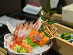 -山川小町·极番烧肉(新地假日广场店)