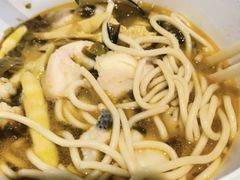 -小河无名面馆