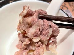 吊龙伴-牛事制造局牛肉火锅(莲岳路店)