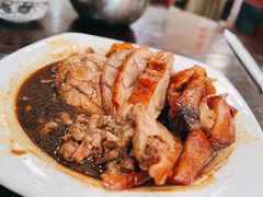 -余杨鸭鸭餐厅