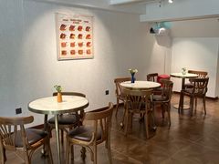 -LE SAPHIR 莎菲尔菓子(和兴店)