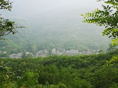 -黄金寨原生态旅游区