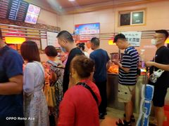 等位区-老苗炸鸡(天下汇国际购物中心店)