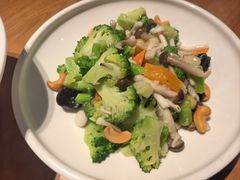 -波螺油子青岛本帮菜(银座店)