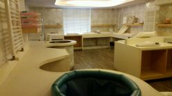 -知爱母婴专护全套房月子会所(新华路店)