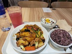 -轻蔬不用等·素食(江苏路店)