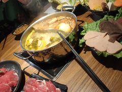 -呷哺呷哺(万达新世界店)