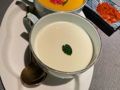 -左庭右院鲜牛肉火锅黑金店(陆家嘴中心店)