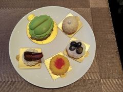 -大中华希尔顿酒店-念自助餐·海南美食·三文鱼