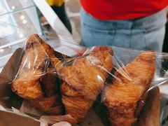 牛角包-罗森尼娜(德思勤店)