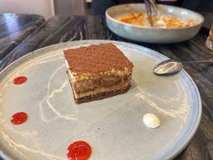 -LES ELITES 英集荟(南京西路店)