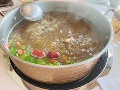 -菌子鲜汤野生菌锅