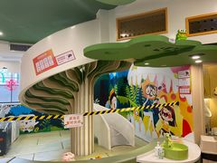 -极橙儿童齿科矫正中心(奥城店)