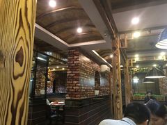 -万和春排骨砂锅米饭(湖北路店)
