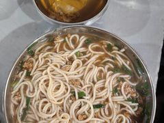 小碗瘦肉-正宗杨记普洱酸醋米线(总店)