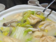 鱼汤什菌鱼腐时菜煲-老坑记·香港经典粤菜馆