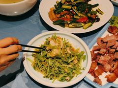 -乔家小院•非遗驴肉•本地小海鲜(滨河路店)