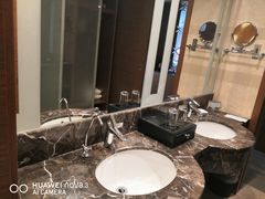 -上海如意智慧酒店(上海科学院店)