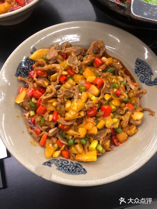 潇湘阁(三里屯SOHO店)酸辣鸡胗图片