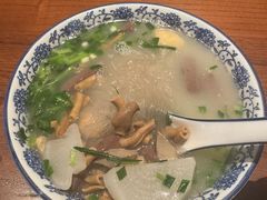 -小潘记鸭血粉丝汤