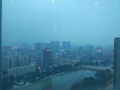 -荣誉国际酒店-云顶旋转餐厅