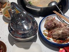 -三人行骨头王火锅(长寿店)