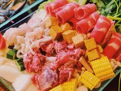 -樾餐厅泰式海鲜火锅(民歌湖店)