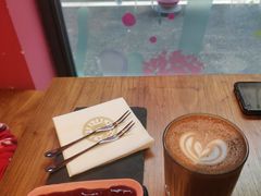 草莓长条-Punchline Coffee&Roaster(同济大学店)