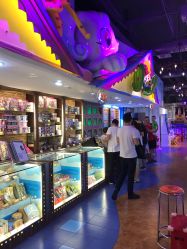 -卡通尼乐园(印象汇店)