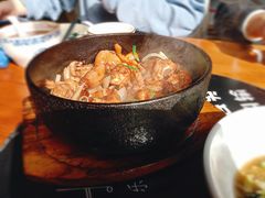 啫啫土鸡-小粤楼·怀旧粤菜(万辉国际广场店)
