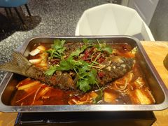 -老街烧烤大排档·地道湖北菜·龙虾馆(汉口火车站店)