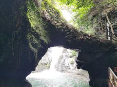 -夏霖九天银瀑风景区