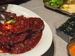 -草家酱蟹炭火烤肉店(珲春南路一店)