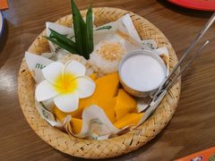 -小小集渔·泰式大排档(太古里香槟店)