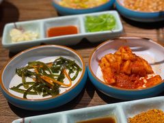 -明洞阿姨·韩式酱蟹烤肉·创意料理(三元桥店)