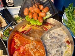 -唯爱KTV聚会餐厅(仙林东城汇店)