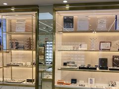-世纪大明眼镜·蔡司战略授权店(汉街店)