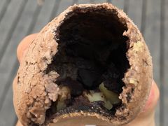 巧克力核桃麻薯球-啊噗吐呦现场烘焙(麦凯乐店)