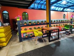 -采薇庄园四季滑雪场