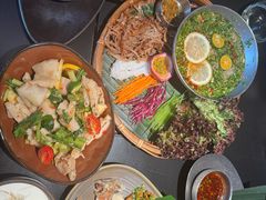 -Ameigo梅果·云贵川bistro(长宁来福士店)