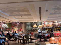 -咖啡苑自助餐厅·中国大饭店